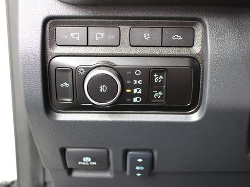Used 2024 Ford F250 Platinum AWD/4WD image 67