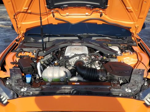 Used 2021 Ford Mustang Shelby GT500 w/ Technology Package image 8