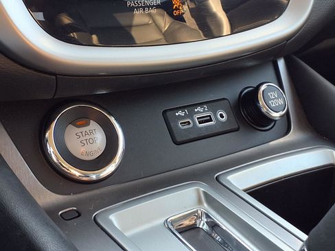 Used 2020 Nissan Murano SL image 9