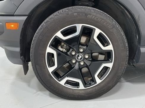 Used 2023 Ford Bronco Sport Outer Banks w/ Tech Package AWD/4WD image 28