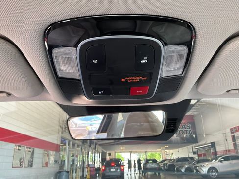 Used 2025 Hyundai Sonata SEL FWD image 16