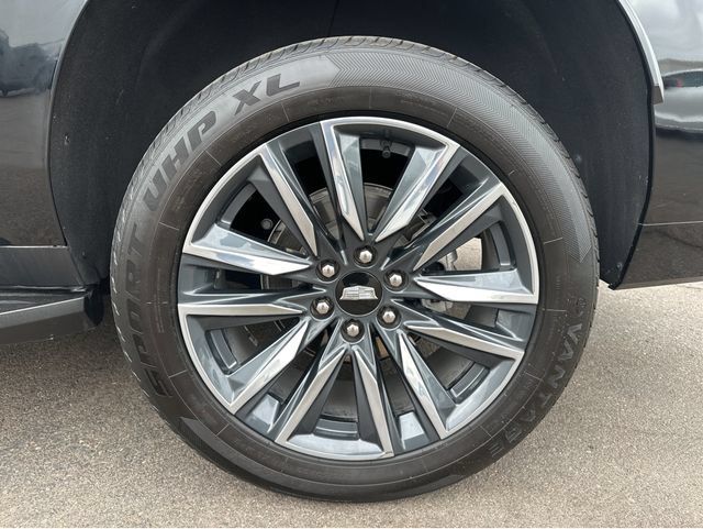 Certified 2024 Cadillac Escalade ESV Sport RWD image 16