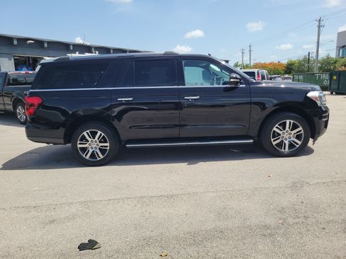 Used 2023 Ford Expedition Max Limited AWD/4WD image 4