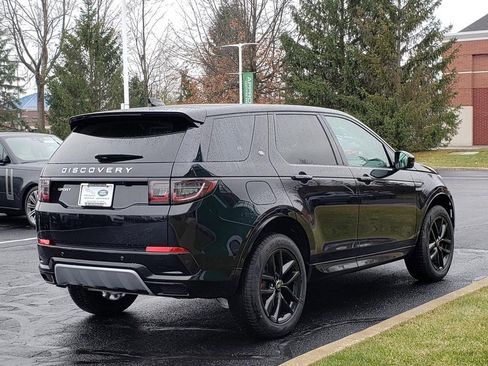 New 2025 Land Rover Discovery Sport S image 5