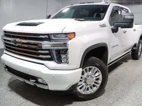 Used 2023 Chevrolet Silverado 2500 High Country w/ Z71 Off-Road Package image 34