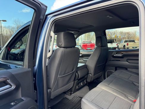 Certified 2023 Chevrolet Silverado 1500 LT AWD/4WD image 13