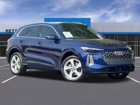 Used 2025 Audi Q5 Premium Plus AWD/4WD image 2