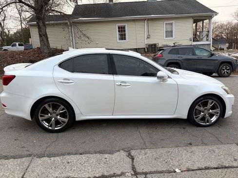 Used 2009 Lexus IS 250 image 8