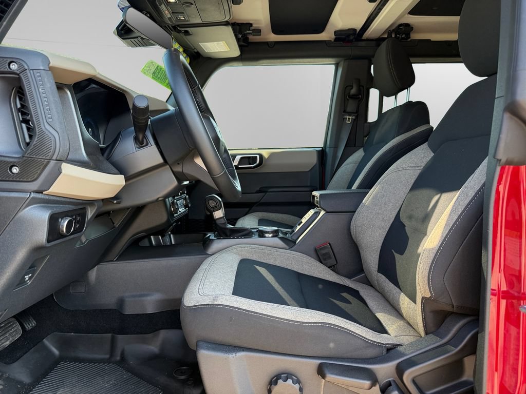 Used 2025 Ford Bronco Big Bend AWD/4WD image 9