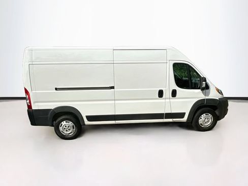 Used 2021 RAM ProMaster 2500 FWD image 10