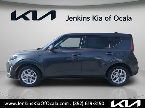 Used 2025 Kia Soul S FWD image 6