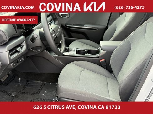 Certified 2025 Kia K4 LX image 14