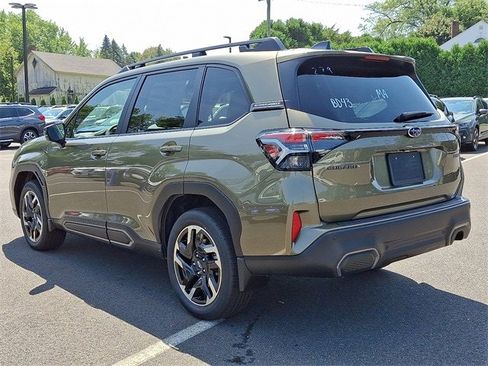 New 2025 Subaru Forester Limited image 4