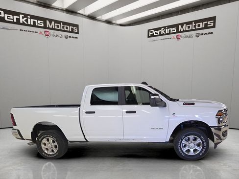 Used 2025 RAM 2500 Big Horn image 6