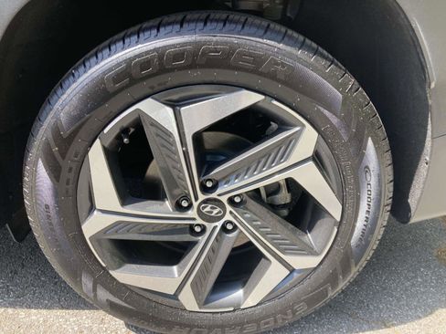 Used 2022 Hyundai Tucson Limited image 13