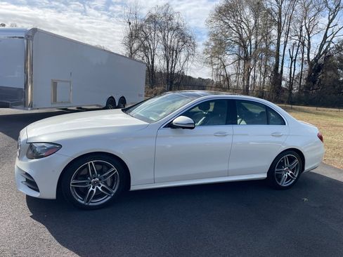 Used 2018 Mercedes-Benz E 300 E300 image 2