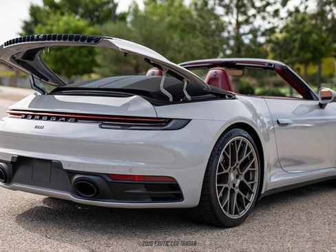 Used 2024 Porsche 911 Carrera image 63