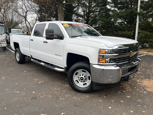 Used 2016 Chevrolet Silverado 2500 W/T w/ WT Convenience Package image 2