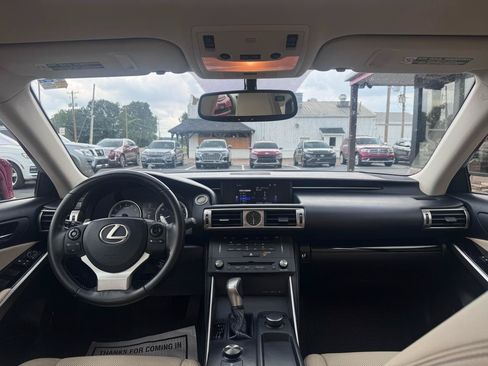 Used 2015 Lexus IS 250 RWD image 13