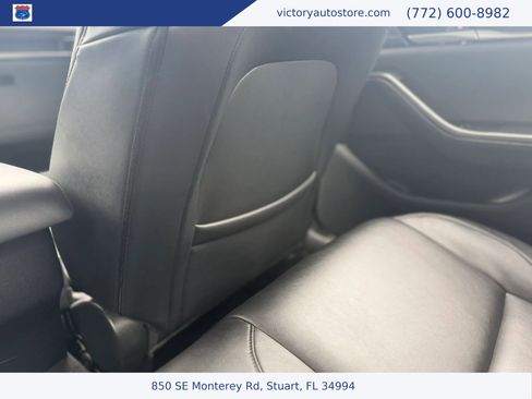 Used 2021 MAZDA MAZDA3 s FWD image 38
