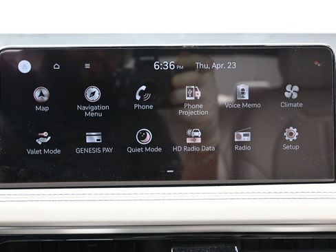 Used 2024 Genesis G70 2.5T AWD/4WD image 15