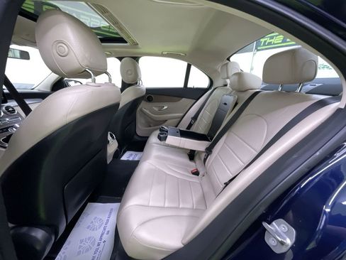 Used 2019 Mercedes-Benz C 300 4MATIC Sedan image 27
