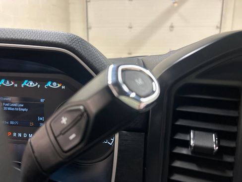 Used 2022 Ford F150 XL RWD image 19