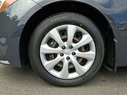 Used 2023 Toyota Corolla LE w/ Carpet Mat Package (TMS) AWD/4WD image 9