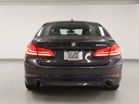 Used 2019 BMW 530e xDrive image 6