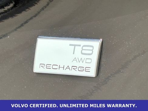 Certified 2024 Volvo XC90 T8 Ultimate w/ Protection Package Premier AWD/4WD image 12
