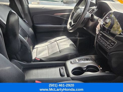 Used 2022 Honda Pilot Sport image 8