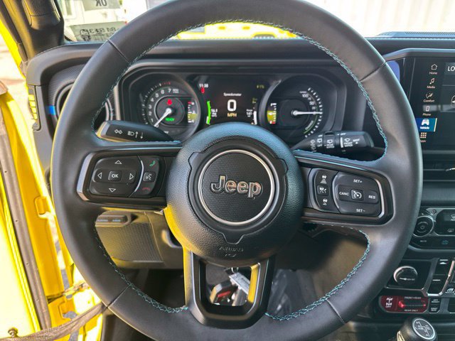 Used 2024 Jeep Wrangler Unlimited Rubicon 4xe AWD/4WD image 17