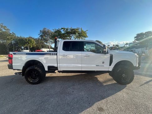 New 2026 Ford F250 XLT w/ XLT Premium Package image 3