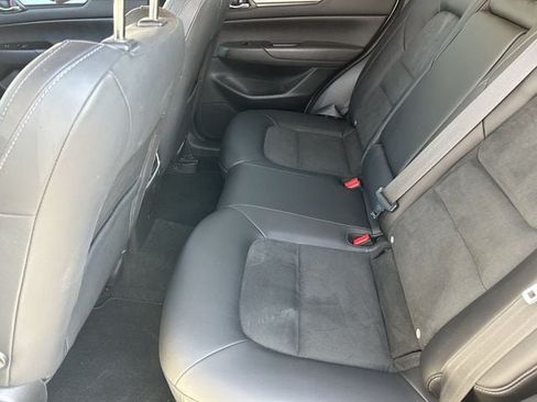 Used 2018 MAZDA CX-5 Touring w/ Preferred Equipment Package FWD image 19