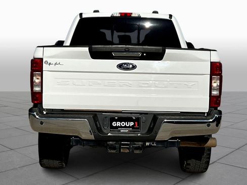 Used 2020 Ford F250 Lariat w/ Lariat Value Package image 4