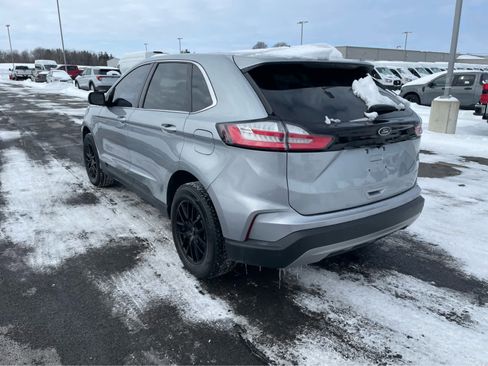 Used 2022 Ford Edge SEL w/ Convenience Package image 7