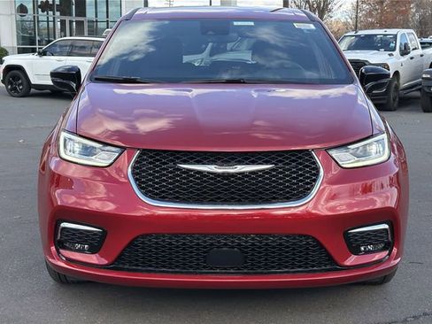 New 2026 Chrysler Pacifica Select FWD image 15