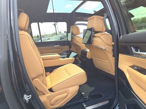 Used 2024 Jeep Grand Wagoneer L Series III w/ Rear Seat Video Group 1 AWD/4WD image 63