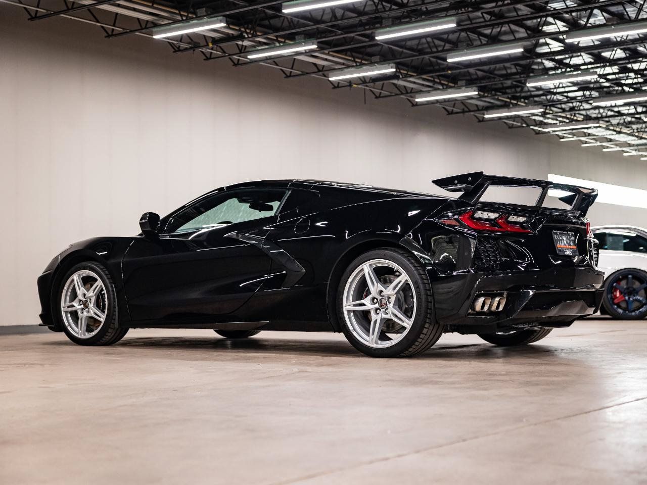 Used 2023 Chevrolet Corvette Stingray Coupe w/ Z51 Performance Package RWD image 28