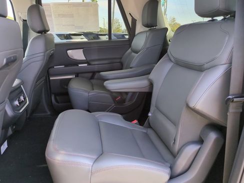 New 2025 Ford Expedition Max Active image 14