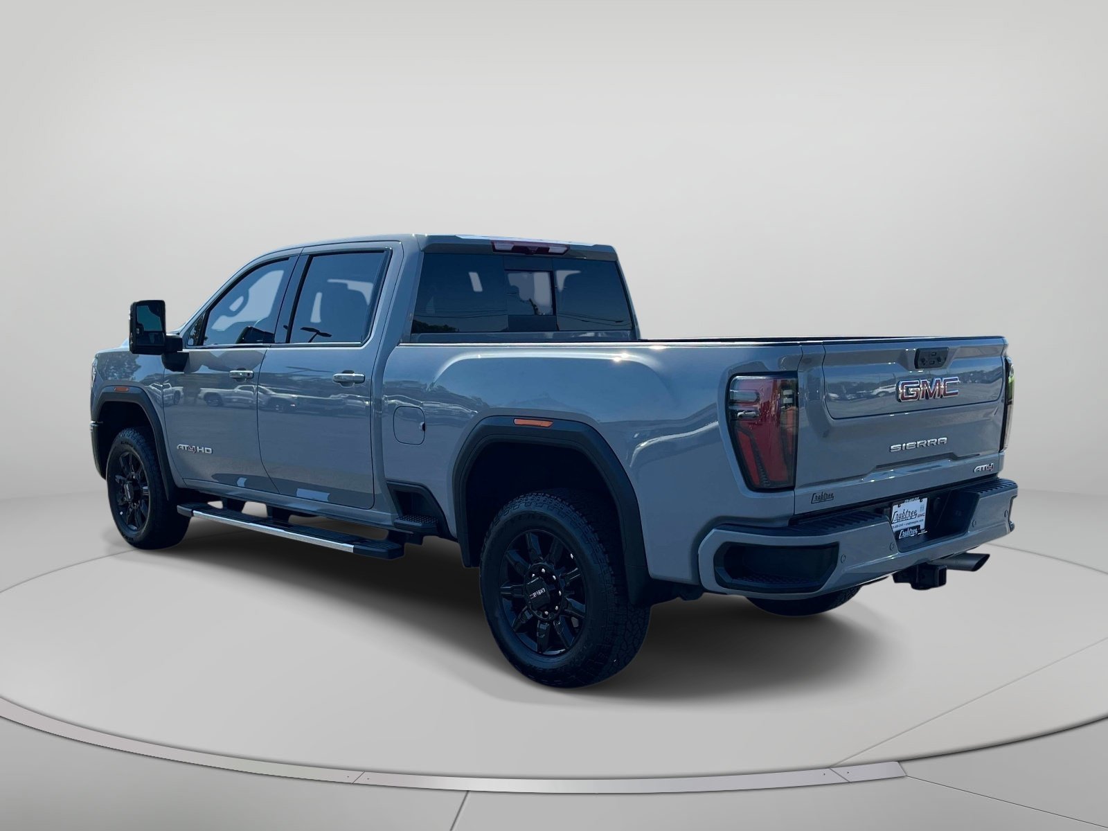 Used 2024 GMC Sierra 2500 AT4 w/ AT4 Preferred Package AWD/4WD image 6
