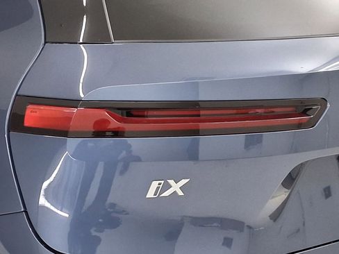 New 2026 BMW iX xDrive45 image 11