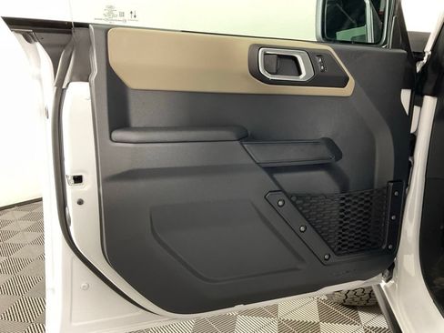 New 2026 Ford Bronco Big Bend w/ Black Diamond Package AWD/4WD image 12
