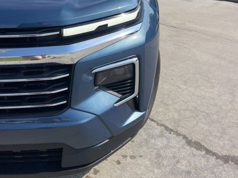 New 2026 Chevrolet Traverse LT w/ Driver Confidence Package image 13