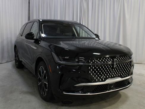 New 2026 Lincoln Nautilus Reserve AWD/4WD image 87