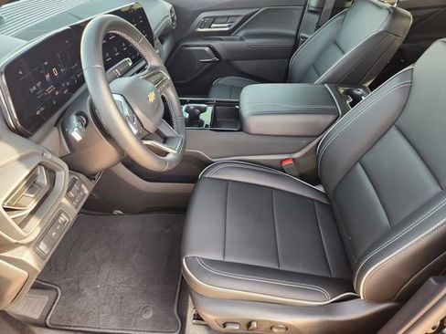 New 2026 Chevrolet Silverado EV LT AWD/4WD image 11