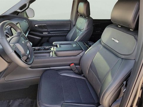 Used 2025 Ford Expedition Max Platinum w/ Stealth Appearance Package image 14