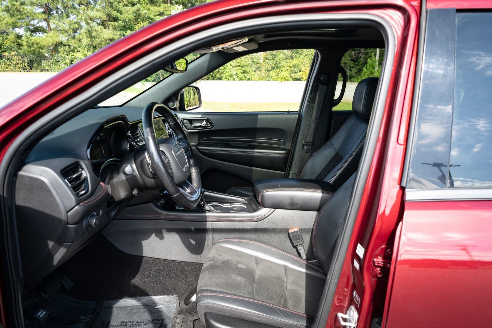 Used 2022 Dodge Durango R/T w/ Blacktop Package RWD image 14