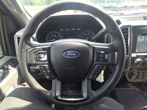 Used 2018 Ford F250 XLT w/ XLT Premium Package AWD/4WD image 33