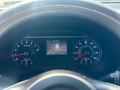 Used 2022 Kia Soul LX FWD image 16